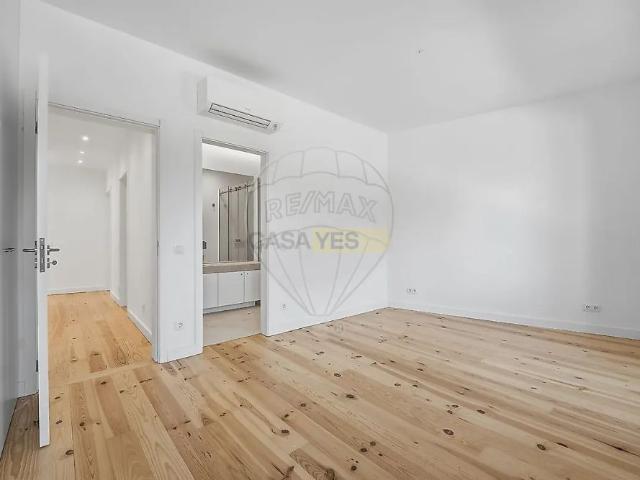 Apartment T3 in Arroios, Lisboa