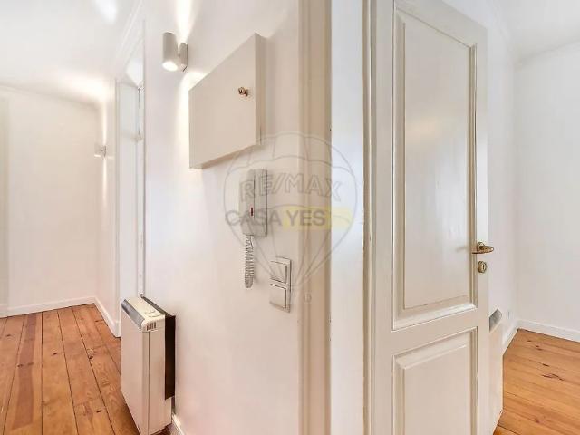 Apartment T3 in Arroios, Lisboa