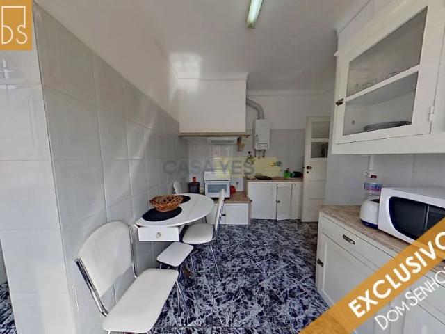 Apartment T3 in Benfica, Lisboa
