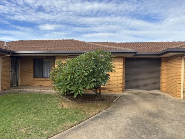 apartment to let in 7/12 16 Mellville, South Plympton 2 bed