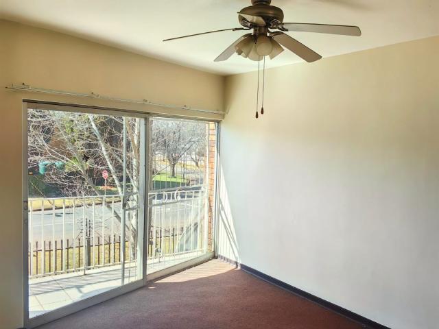 Apartment to rent in Baillie Park