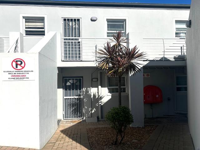 Apartment to rent in Big Bay