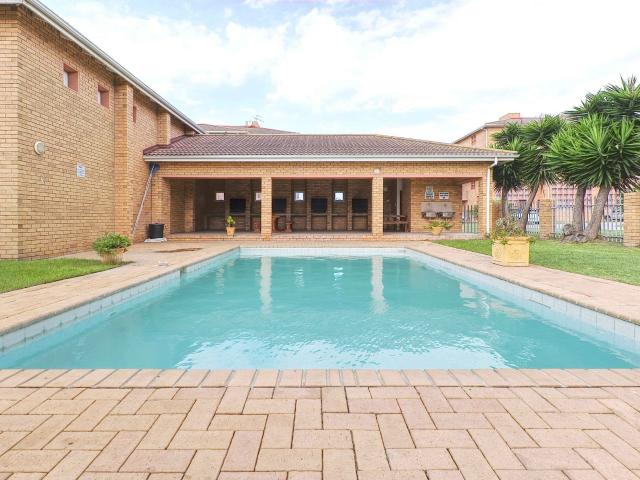 Apartment to rent in Bluewater Bay, Port Elizabeth, Gqeberha