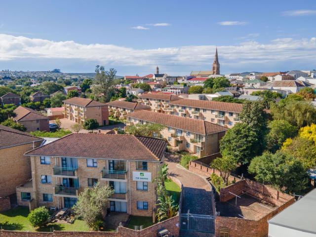 Apartment to rent in Grahamstown Central Makhanda Central