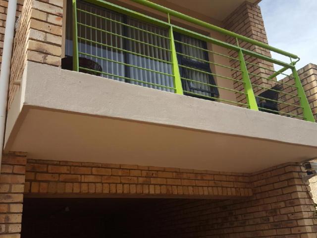 Apartment to rent in Grahamstown Central Makhanda Central
