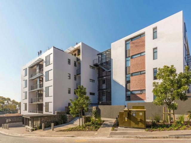 Apartment to rent in Green Point, Cape Town
