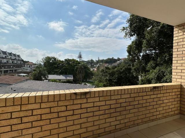 Apartment to rent in Morningside, Durban