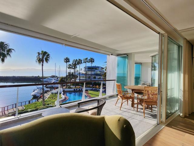 Apartment to rent in Mouille Point