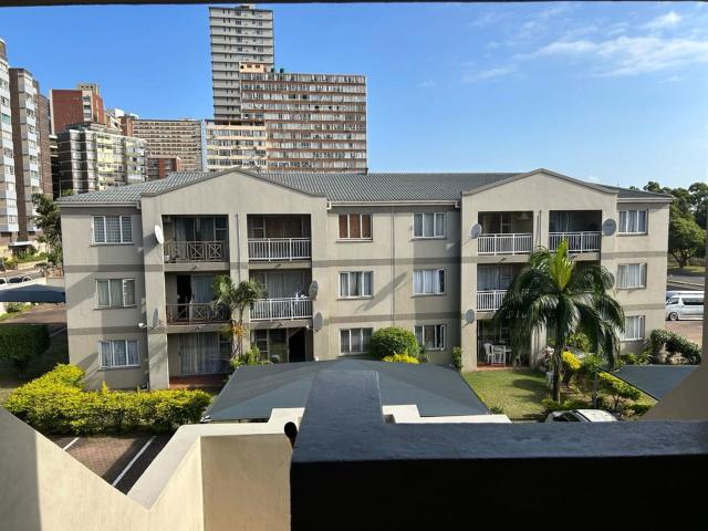 Apartment to rent in North Beach Durban