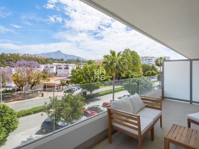 Apartment to rent in Nueva Andalucía
