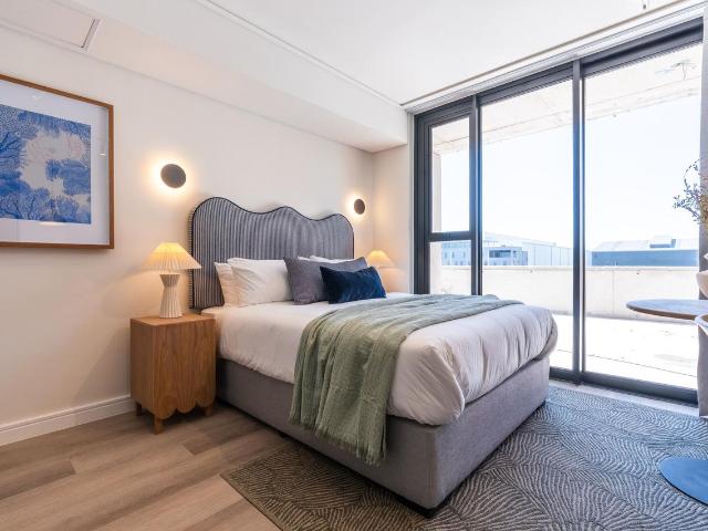 Apartment to rent in Paarden Eiland, Cape Town