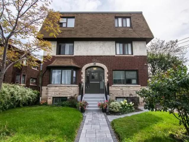 Apartment Toronto ON 100757278