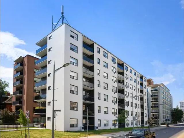 Apartment Toronto ON 104909718