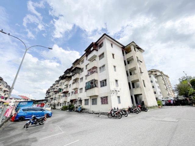 Apartment Taman Bukit Kenangan Kajang Tingkat 3 Block LM2