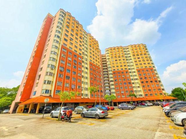 Apartment Taman Desaminium Block Chempaka Seri Kembangan