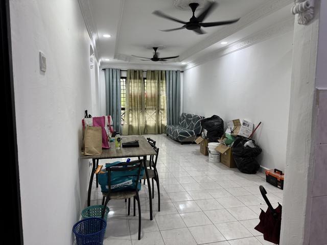 Apartment Taman Tenaga Bangi Jalan Reko