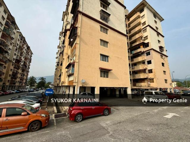 Apartment Taman Tun Teja, Blok Teratai, Rawang, Selangor