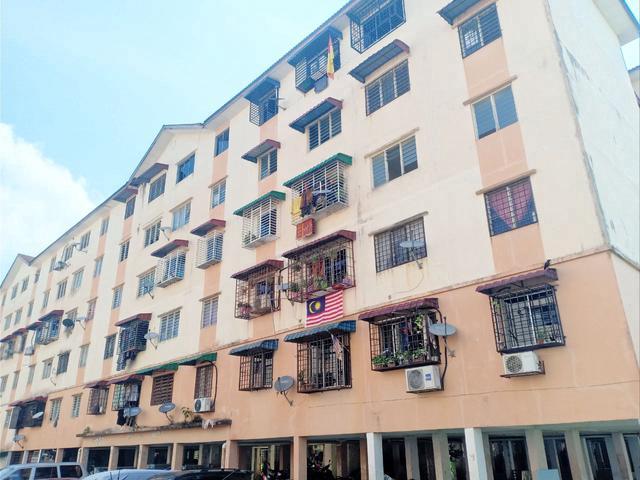 Apartment Teratai Taman Bunga Raya Bukit Beruntung Rawang