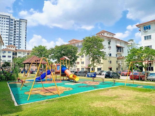 Apartment teratai taman sutera kajang low medium cost newly repaired