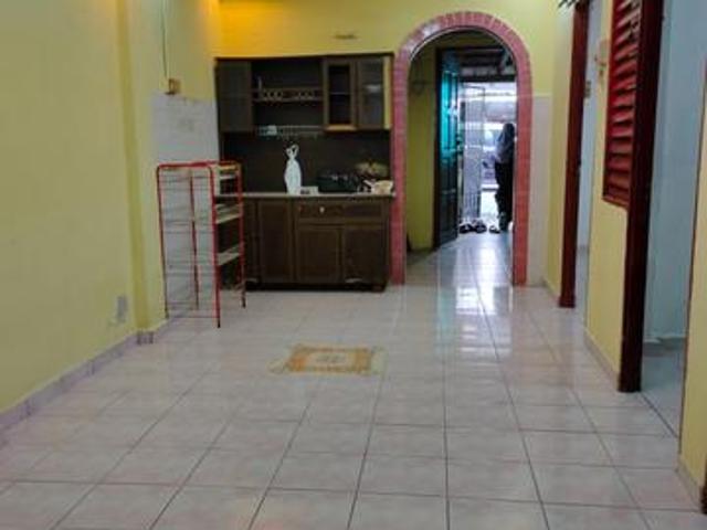 Apartment Tingkat Bawah Untuk dijual Puchong Perdana