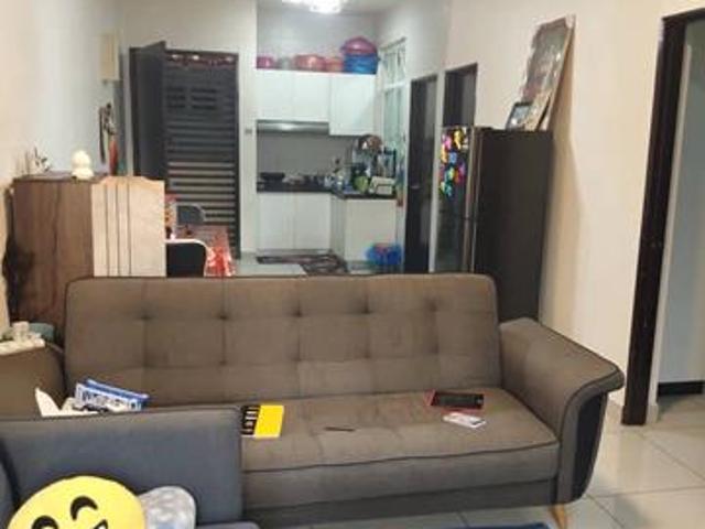 Apartment Twin Danga Residence Taman Laguna Perling Full Loan