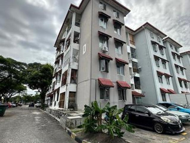 apartment Usj 1 ground floor rm265k good Roi