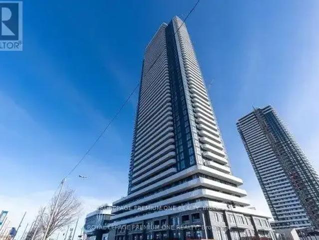 Apartment Vaughan ON 105004905