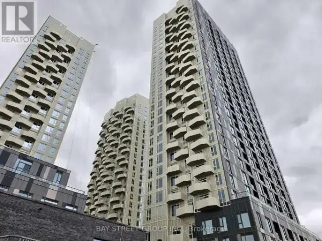 Apartment Vaughan ON LS102085910