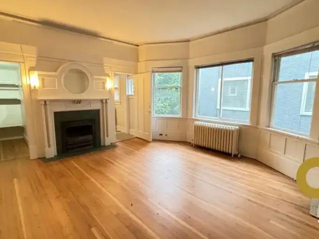 Apartment Vancouver BC 102658506