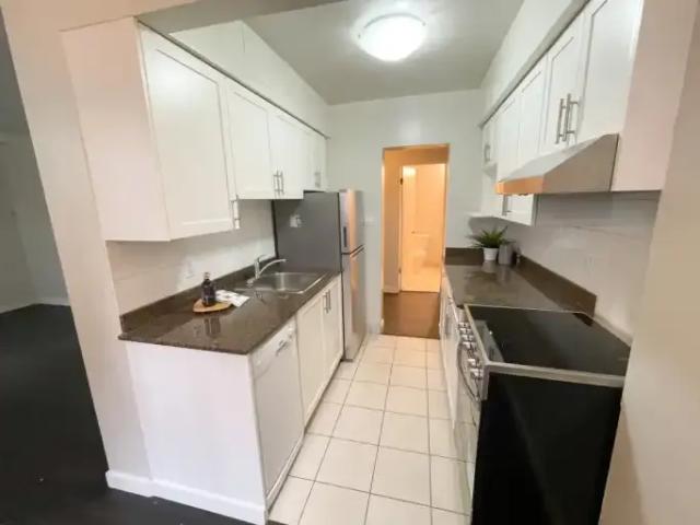 Apartment Vancouver BC 103594079