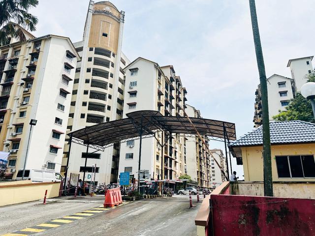 Apartment Vista Lavender Bandar Kinrara Murah Strategik