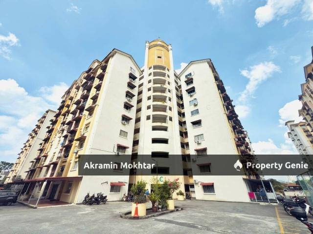 Apartment Vista Lavender, Bandar Kinrara, Puchong Selangor