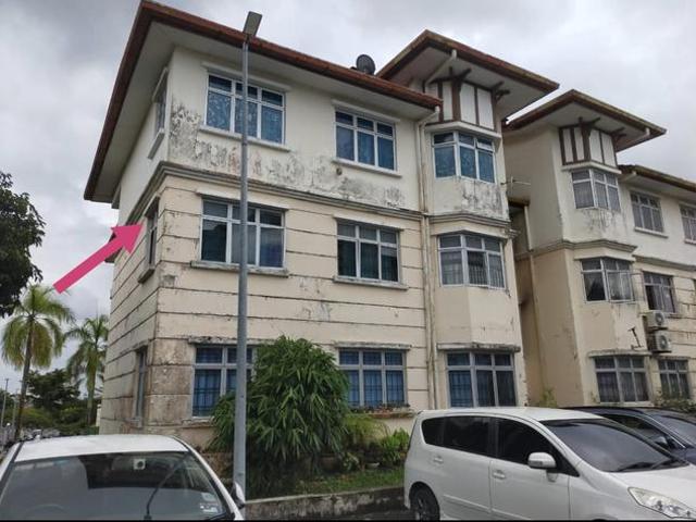 Apartment Vista Seri Alam Level 2 FOR SALE