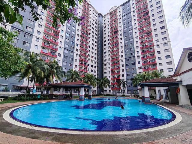 APARTMENT VISTA PINGGIRAN Level 1 dekat MRT Equine