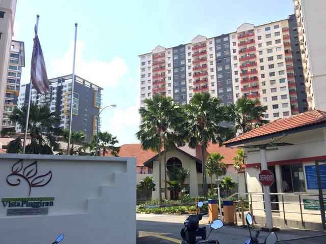 Apartment Vista Pinggiran 815sf Seri Kembangan Taman Pinggiran Putra