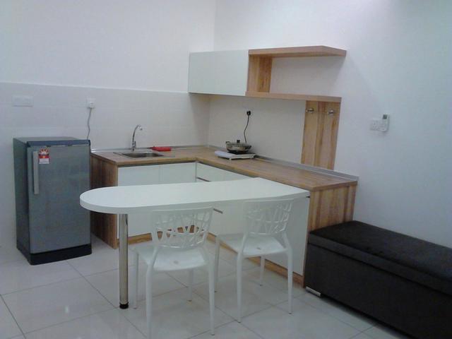 Apartment Zeva studio fully furnish condo for sale Seri Kembangan MRT