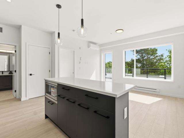 apartmentcondo For Rent in Cloverdale BC, Cloverdale