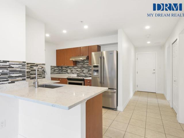 Apartment/Condo For Rent in Guildford, North Surrey
