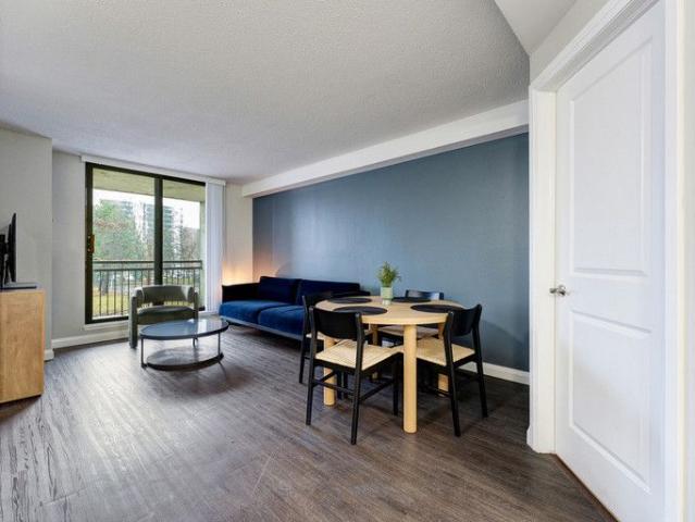 apartments at 2200 Sherobee Road