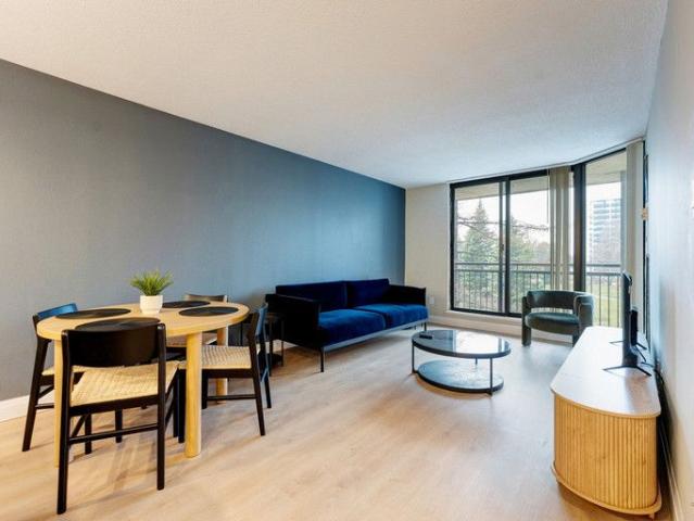 apartments at 2200 Sherobee Road
