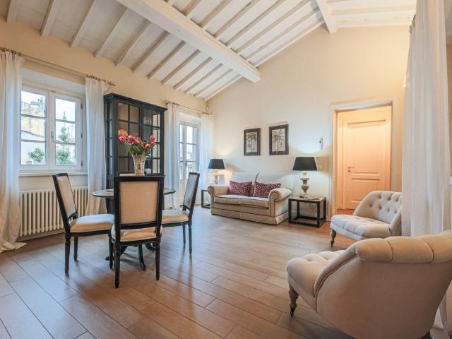 Apartments Florence Florentine Romance