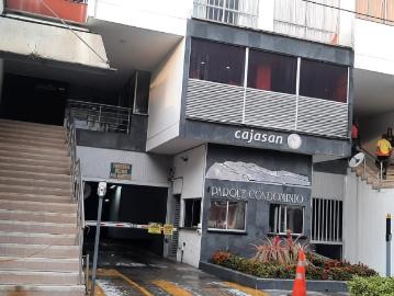 Apartaestudio en arriendo o venta, Antonia santos centro