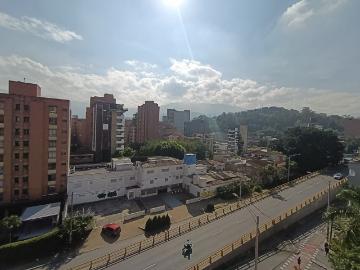 Apartaestudio en arriendo, Conquistadores
