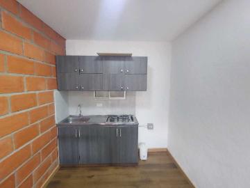 Apartaestudio en arriendo en Medellin, Santa Elena