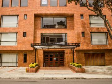 Apartaestudio En Arriendo En Bogota En Chico Reservado A155921
