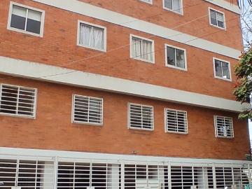 Apartaestudio EN ARRIENDO EN Cali EN Urbanización La Flora 35607 $800.000