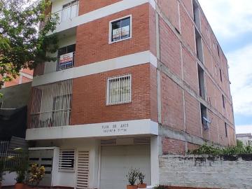 Apartaestudio EN ARRIENDO EN Cali EN Urbanización La Flora 35620 $900.000