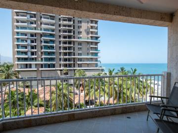 Apartaestudio en arriendo en Primera linea de playa