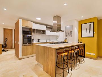 Apartaestudio en arriendo, Laureles