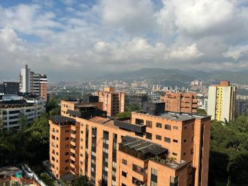 Apartaestudio en Arriendo Santa Fe